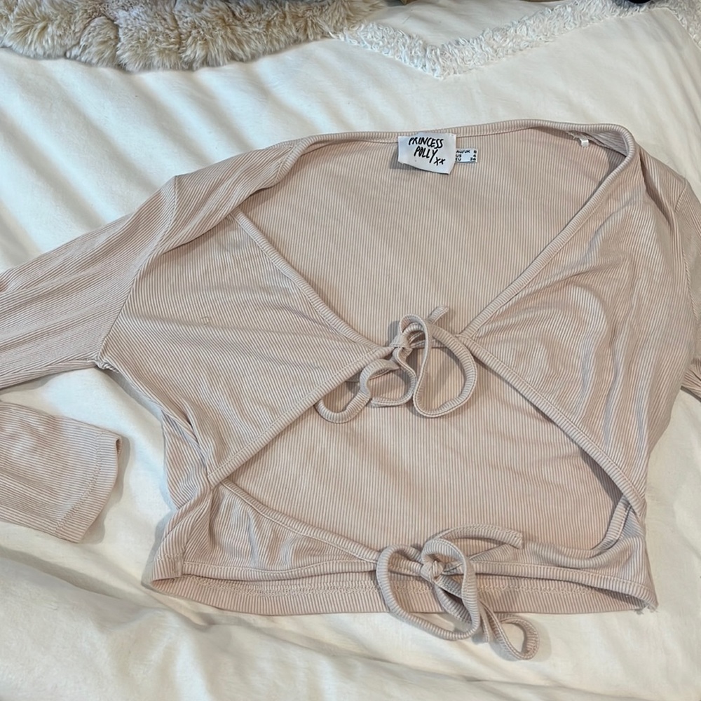 Princess Polly crop